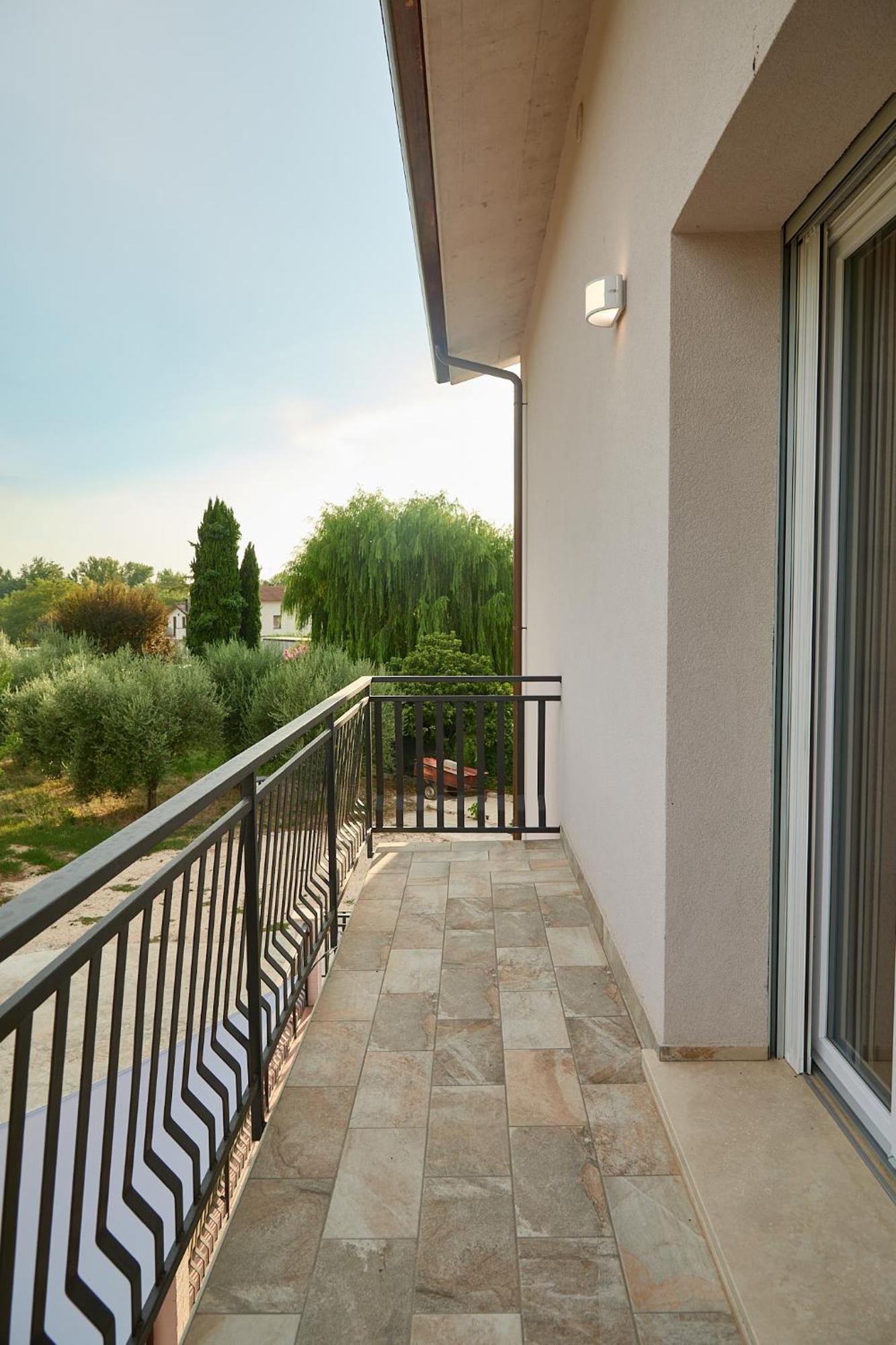 Mira Assisi Apartment บัสตียาอุมบรา ภายนอก รูปภาพ